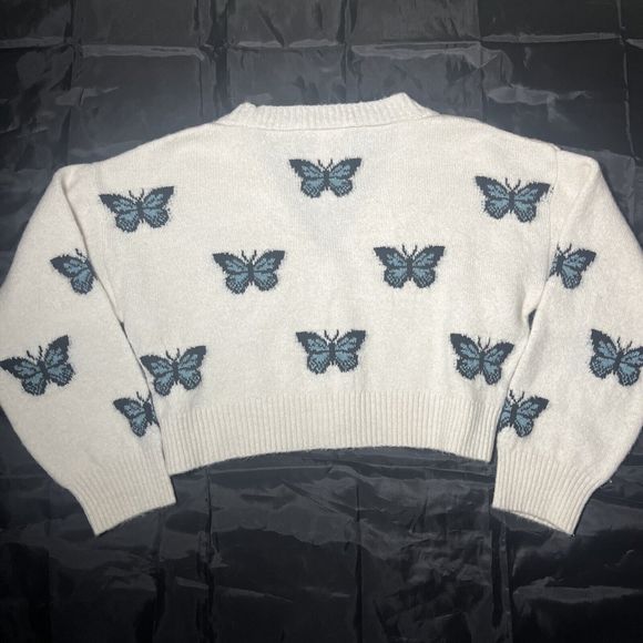 Topshop Cropped Butterfly Cardigan Sweater White Long Sleeve Womens US Size 8-10 - Picture 3 of 8